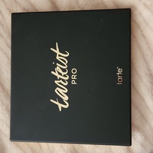 Tarte tarteist pro eyeshadow palette